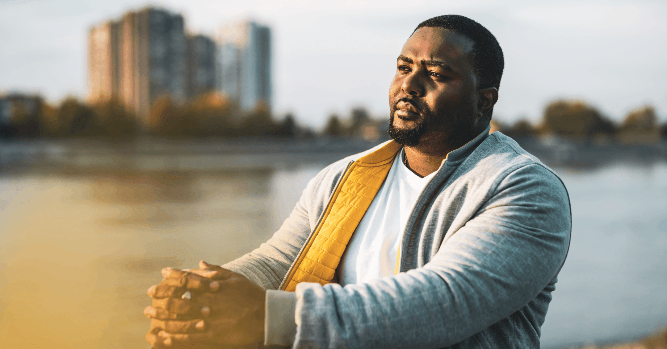 man with diabetes keeping an eye on his stress level