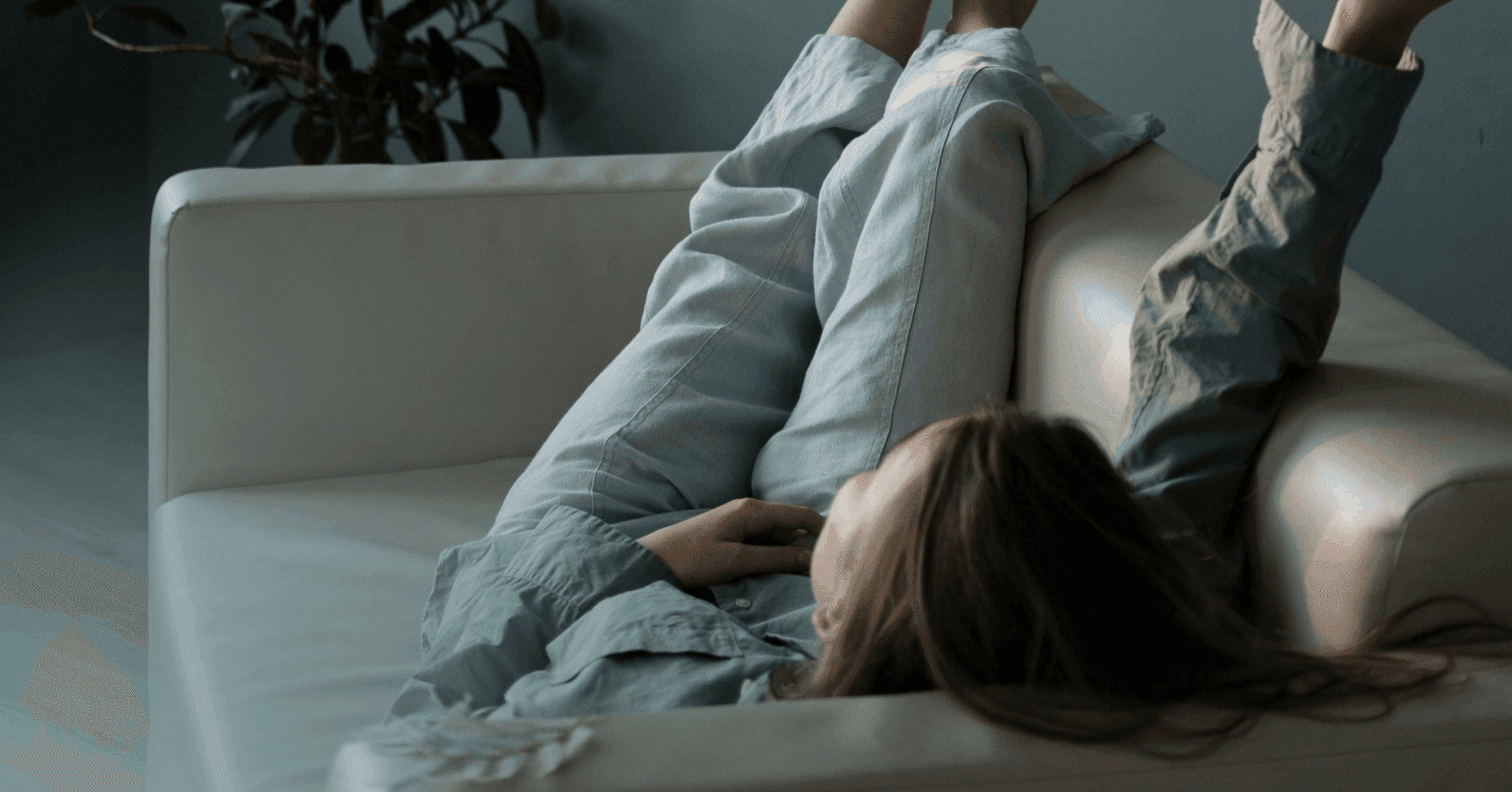 woman with ADHD losing track of time