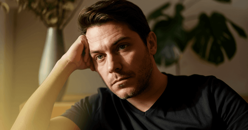 man with psychotic disorder setting boundaries in conversation