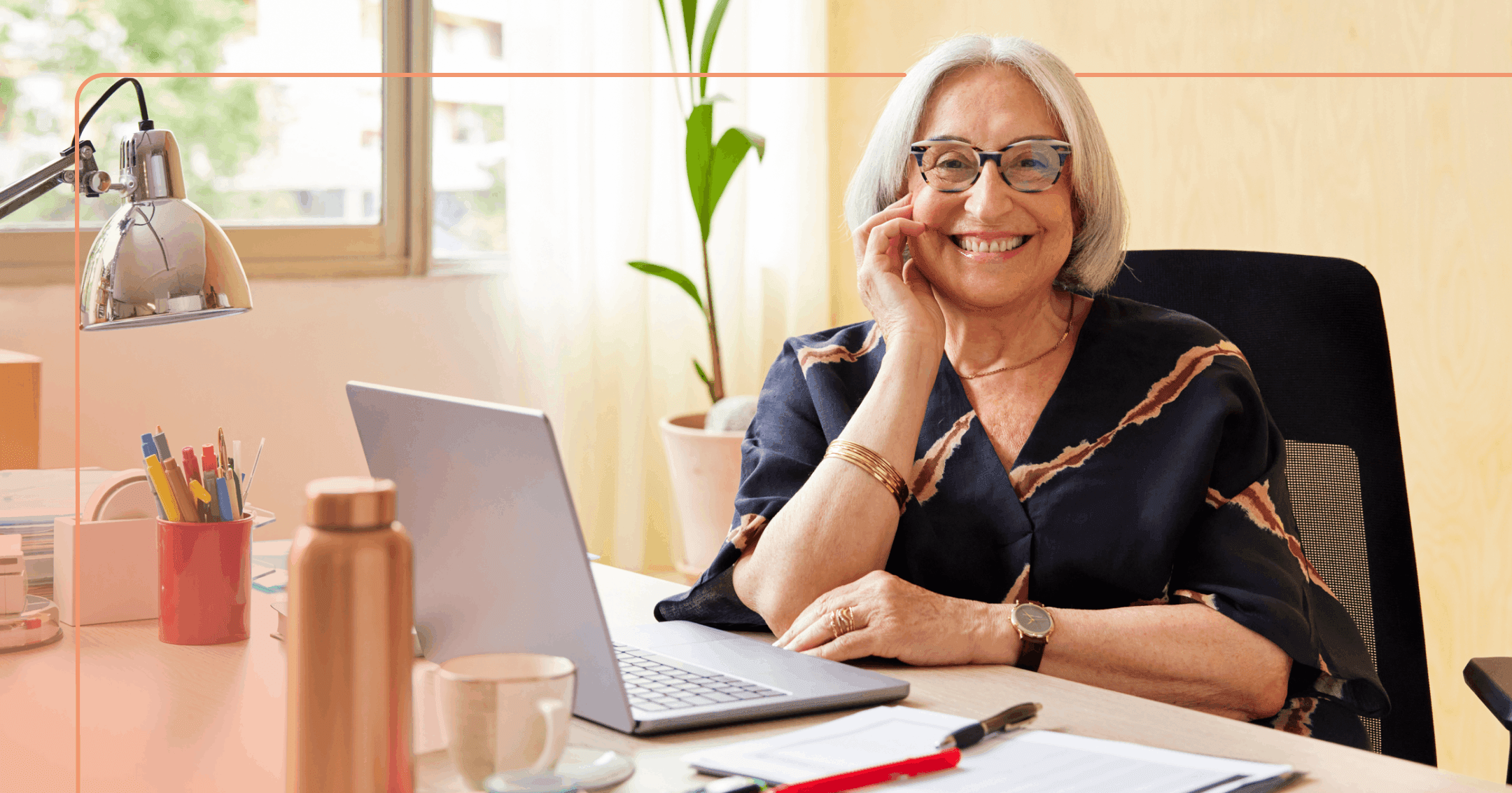 woman who is a psychiatrist reviewing BPD symptoms